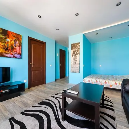 Apartment Apartments On Romanovksaya Sloboda 14 *